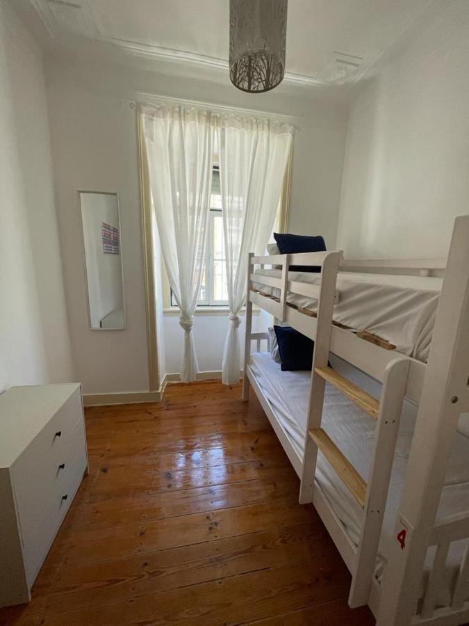 7 Seas 3 Hostel Lisbon Exterior photo