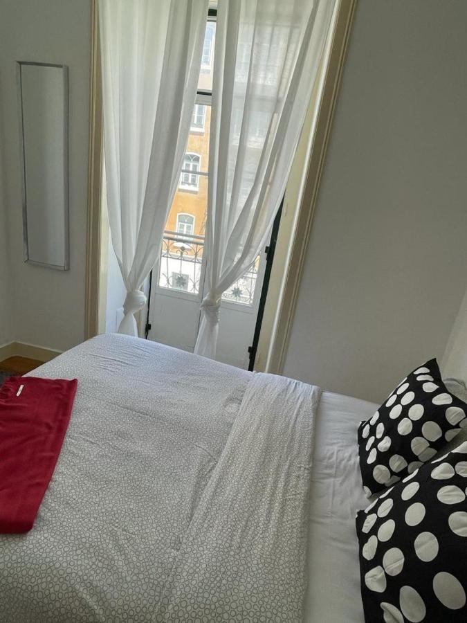 7 Seas 3 Hostel Lisbon Exterior photo